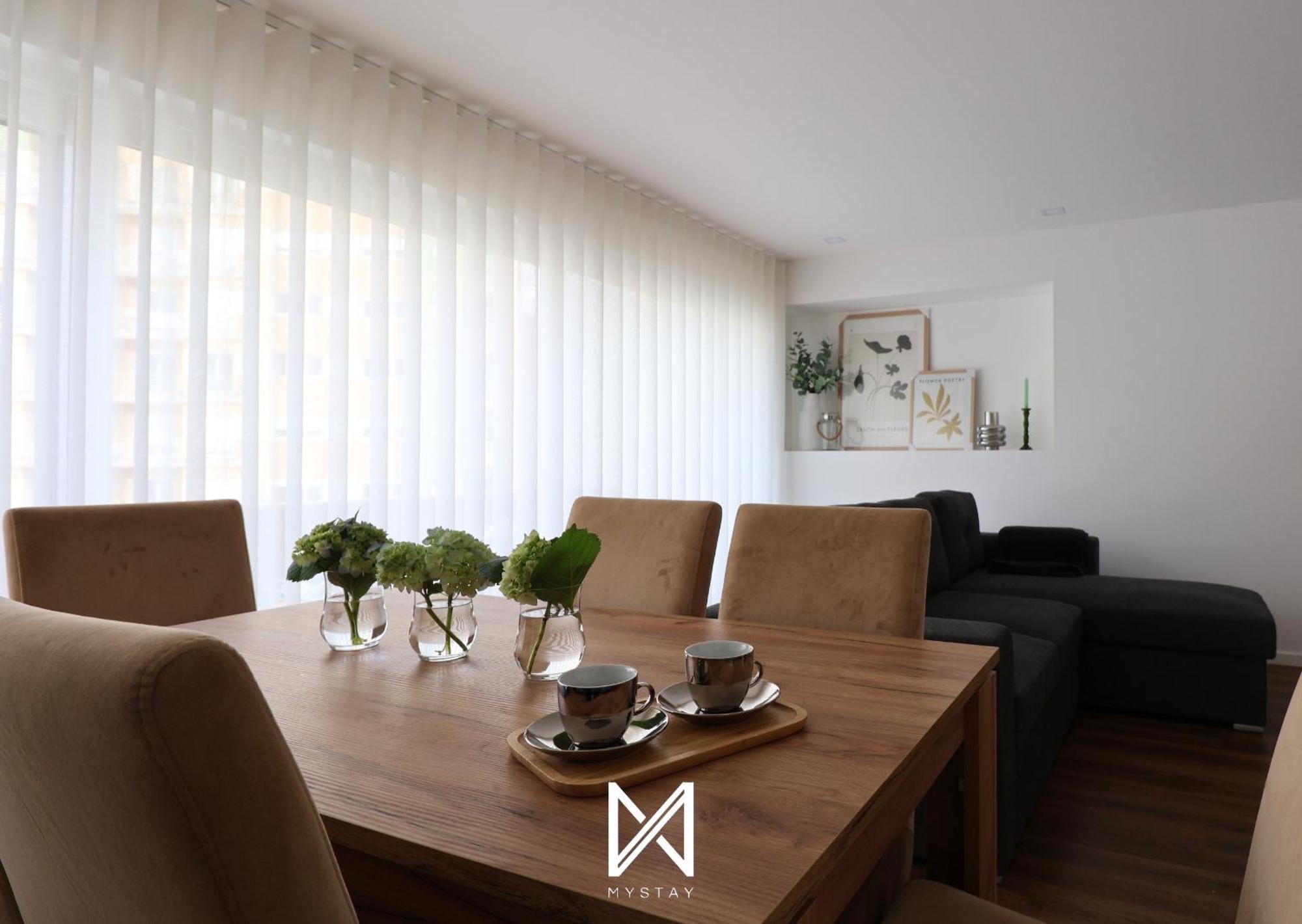 Mystay - D Maria Apartments Vila Nova de Famalicão Rum bild